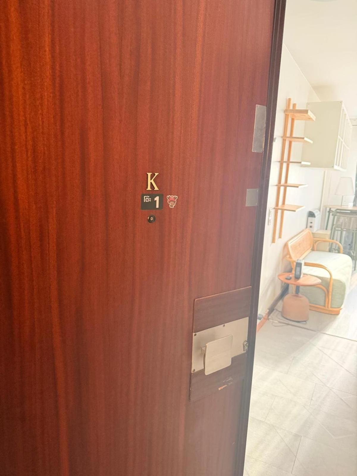 Grand Faubourg Sainthonore 8th Apartment